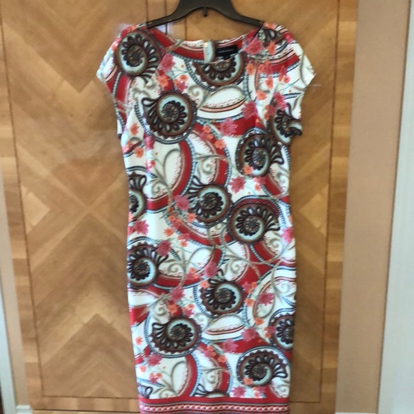 indication Dresses & Skirts - Colorful summer dress with cap sleeves